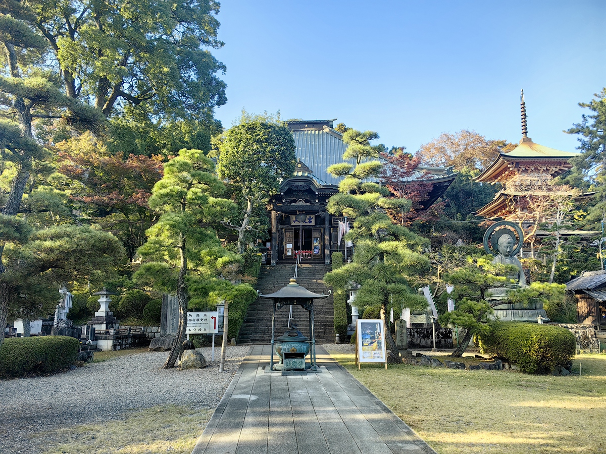第十一番 岩殿山 安樂寺